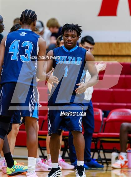 Thumbnail 3 in Sultan @ Renton photogallery.