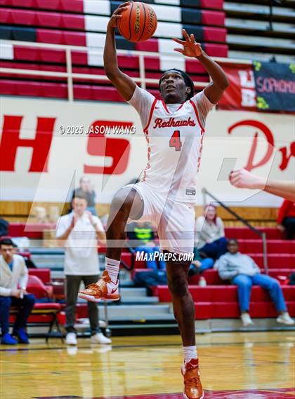 Thumbnail 3 in Sultan @ Renton photogallery.