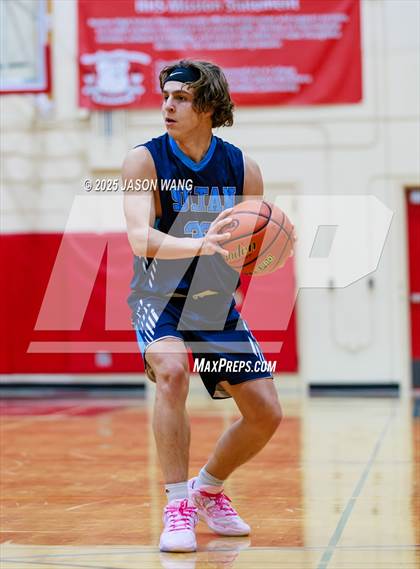 Thumbnail 3 in Sultan @ Renton photogallery.