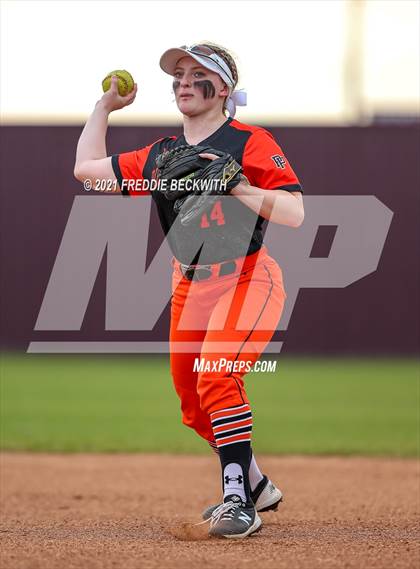 Thumbnail 3 in Pilot Point @ Whitesboro photogallery.