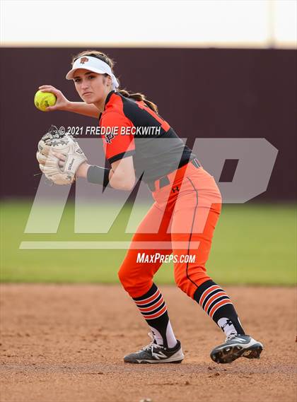 Thumbnail 3 in Pilot Point @ Whitesboro photogallery.