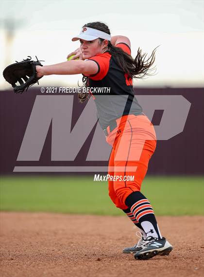 Thumbnail 2 in Pilot Point @ Whitesboro photogallery.
