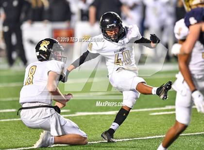Thumbnail 3 in Shiloh Christian vs. Robinson (AAA 4A State Final) photogallery.