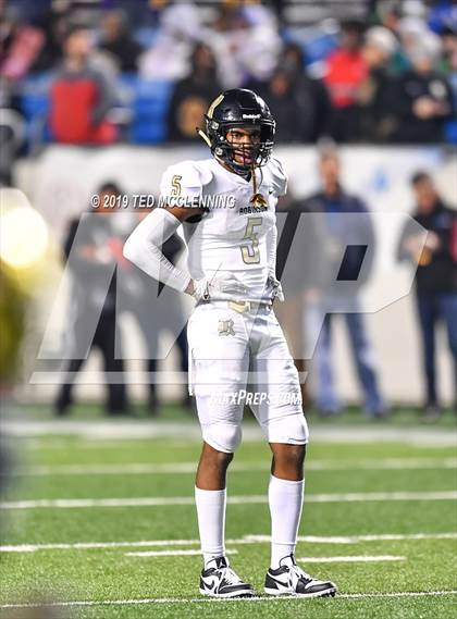 Thumbnail 3 in Shiloh Christian vs. Robinson (AAA 4A State Final) photogallery.