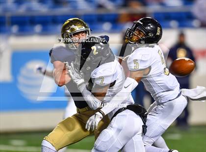 Thumbnail 2 in Shiloh Christian vs. Robinson (AAA 4A State Final) photogallery.