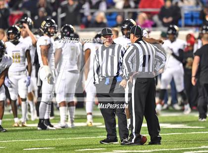 Thumbnail 1 in Shiloh Christian vs. Robinson (AAA 4A State Final) photogallery.