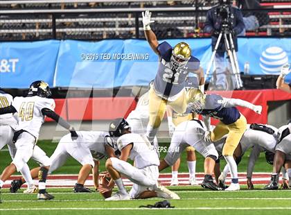 Thumbnail 2 in Shiloh Christian vs. Robinson (AAA 4A State Final) photogallery.