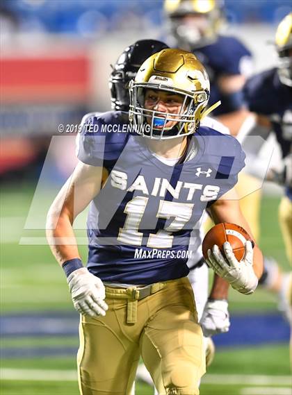 Thumbnail 2 in Shiloh Christian vs. Robinson (AAA 4A State Final) photogallery.