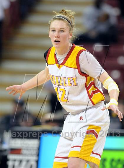 Thumbnail 3 in Long Beach Poly vs. Berkeley (CIF State D1 Final) photogallery.