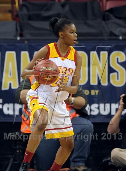 Thumbnail 3 in Long Beach Poly vs. Berkeley (CIF State D1 Final) photogallery.