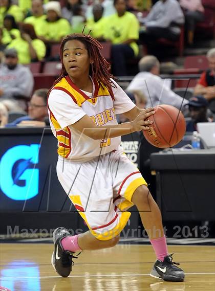 Thumbnail 1 in Long Beach Poly vs. Berkeley (CIF State D1 Final) photogallery.
