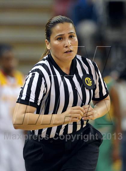 Thumbnail 1 in Long Beach Poly vs. Berkeley (CIF State D1 Final) photogallery.