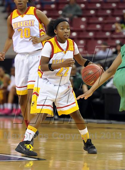 Thumbnail 1 in Long Beach Poly vs. Berkeley (CIF State D1 Final) photogallery.
