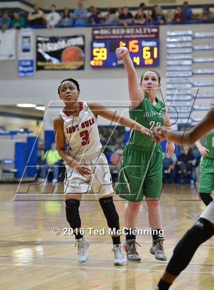 Thumbnail 2 in McGehee vs. Valley Springs (AAA 3A Round Two) photogallery.