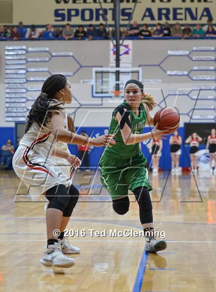 Thumbnail 1 in McGehee vs. Valley Springs (AAA 3A Round Two) photogallery.