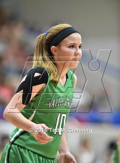 Thumbnail 2 in McGehee vs. Valley Springs (AAA 3A Round Two) photogallery.