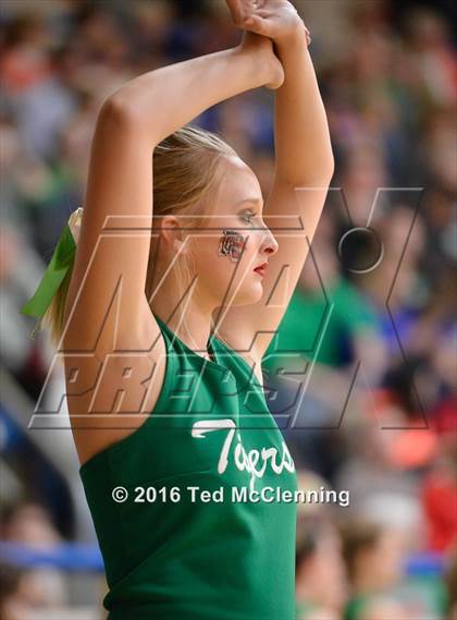 Thumbnail 1 in McGehee vs. Valley Springs (AAA 3A Round Two) photogallery.