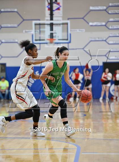Thumbnail 1 in McGehee vs. Valley Springs (AAA 3A Round Two) photogallery.