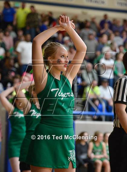 Thumbnail 2 in McGehee vs. Valley Springs (AAA 3A Round Two) photogallery.