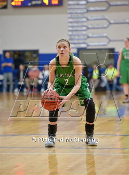 Thumbnail 2 in McGehee vs. Valley Springs (AAA 3A Round Two) photogallery.