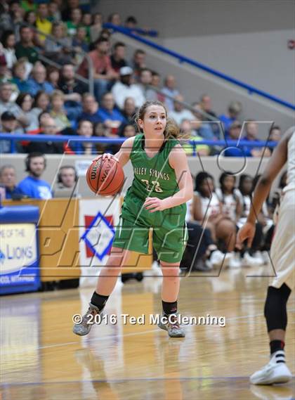 Thumbnail 1 in McGehee vs. Valley Springs (AAA 3A Round Two) photogallery.