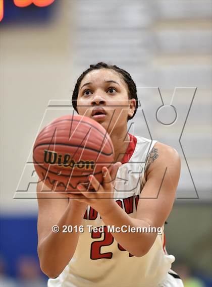 Thumbnail 2 in McGehee vs. Valley Springs (AAA 3A Round Two) photogallery.
