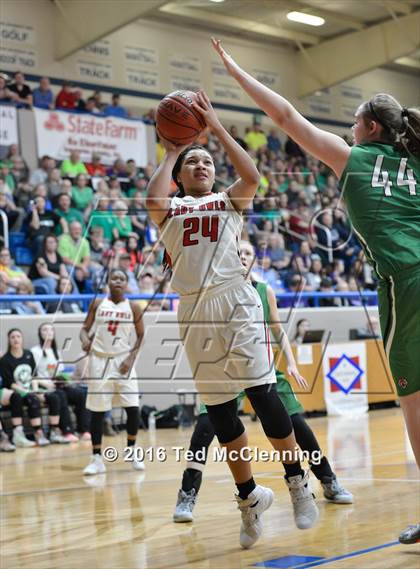 Thumbnail 2 in McGehee vs. Valley Springs (AAA 3A Round Two) photogallery.