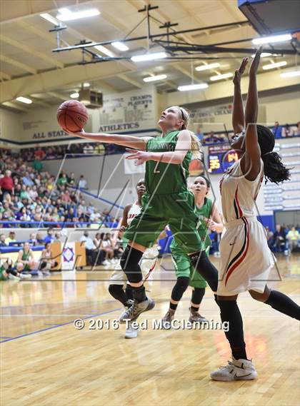 Thumbnail 2 in McGehee vs. Valley Springs (AAA 3A Round Two) photogallery.
