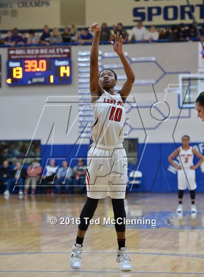 Thumbnail 1 in McGehee vs. Valley Springs (AAA 3A Round Two) photogallery.