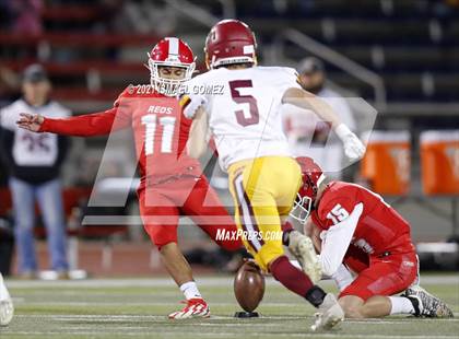 Thumbnail 1 in Eaton vs. Brush (CHSAA Class 2A Final) photogallery.