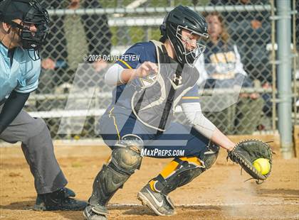 Thumbnail 1 in Pius XI Catholic @ Waukesha West photogallery.