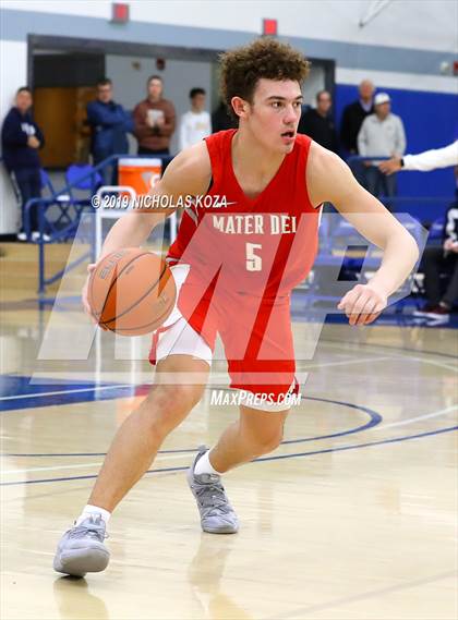 Thumbnail 1 in Mater Dei vs. Camarillo (Rolling Hills State Preview) photogallery.