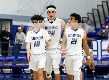 Thumbnail 3 in Mater Dei vs. Camarillo (Rolling Hills State Preview) photogallery.