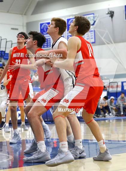 Thumbnail 3 in Mater Dei vs. Camarillo (Rolling Hills State Preview) photogallery.