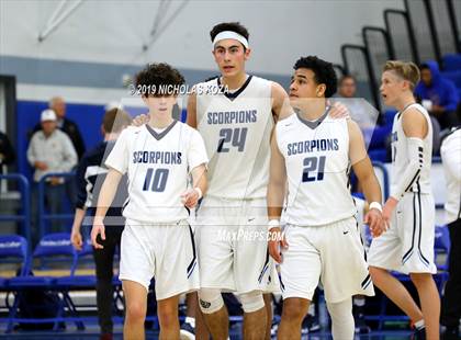 Thumbnail 1 in Mater Dei vs. Camarillo (Rolling Hills State Preview) photogallery.
