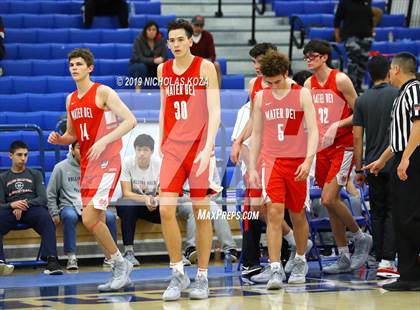 Thumbnail 3 in Mater Dei vs. Camarillo (Rolling Hills State Preview) photogallery.