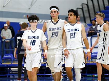 Thumbnail 3 in Mater Dei vs. Camarillo (Rolling Hills State Preview) photogallery.