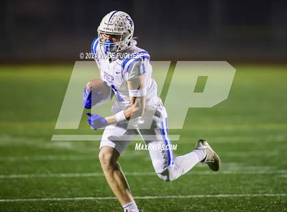 Thumbnail 2 in Seattle Prep @ Lakes (WIAA 3A 1st Round) photogallery.
