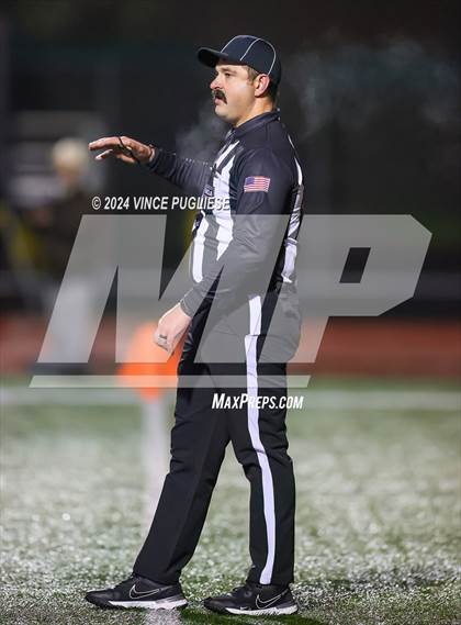 Thumbnail 3 in Seattle Prep @ Lakes (WIAA 3A 1st Round) photogallery.