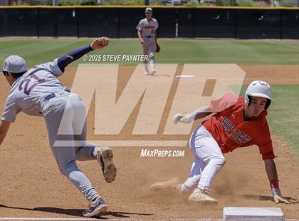 Thumbnail 2 in Benson vs Bisbee (AIA 2A Championship Quarterfinals) photogallery.