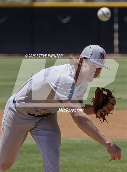 Thumbnail 3 in Benson vs Bisbee (AIA 2A Championship Quarterfinals) photogallery.
