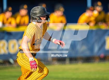 Thumbnail 3 in Capistrano Valley @ Fountain Valley photogallery.