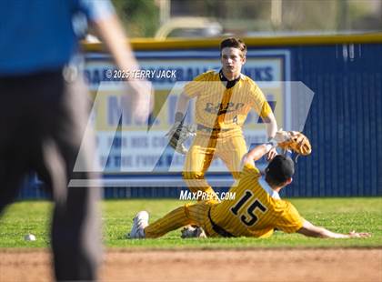 Thumbnail 2 in Capistrano Valley @ Fountain Valley photogallery.