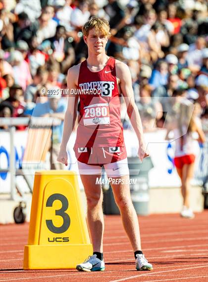 Thumbnail 1 in UIL 6A Boys Track & Field Finals photogallery.