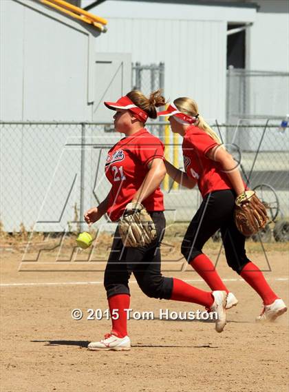 Thumbnail 1 in Monrovia vs Norte Vista (Northview Tournament) photogallery.