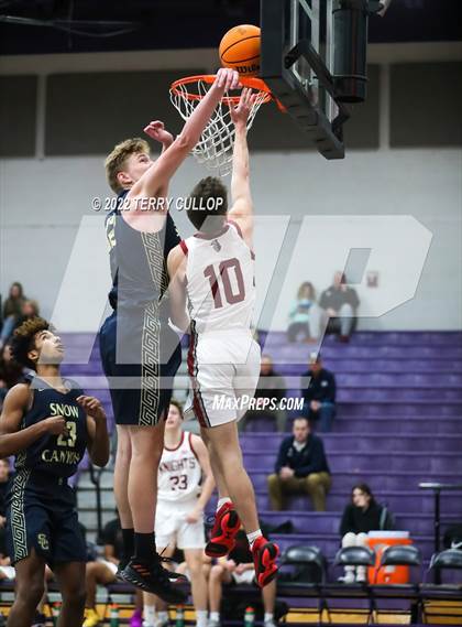 Thumbnail 2 in Snow Canyon vs. Northridge (Riverton Holiday Tournament) photogallery.