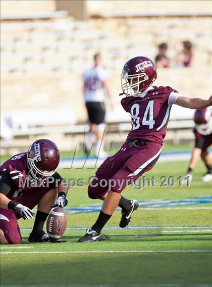 Thumbnail 1 in Union vs. Jenks photogallery.