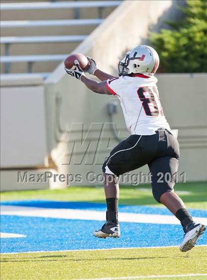 Thumbnail 3 in Union vs. Jenks photogallery.