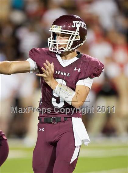 Thumbnail 2 in Union vs. Jenks photogallery.