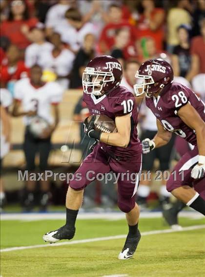 Thumbnail 1 in Union vs. Jenks photogallery.